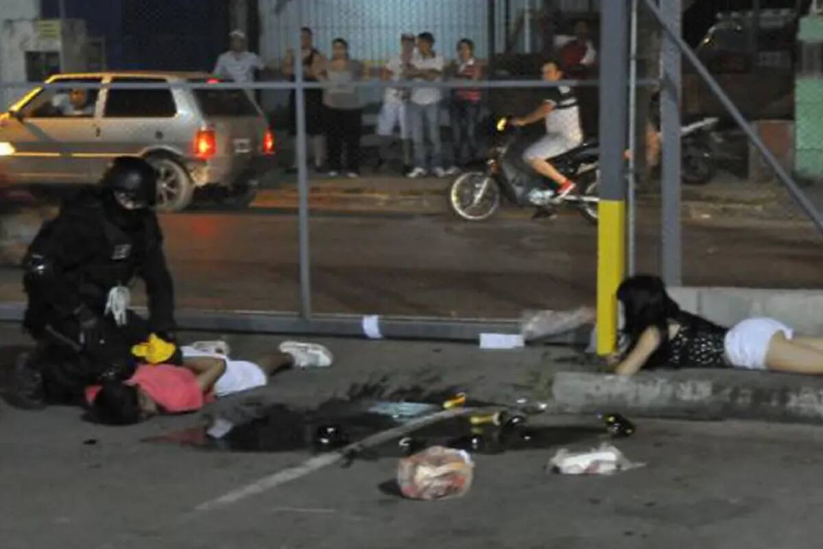 La protesta derivó en una hola de saqueos que dejó un muerto y 200 heridos