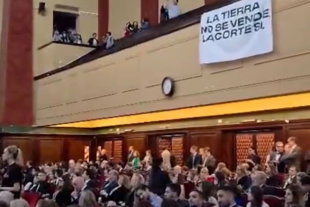 La protesta en la Facultad de Derecho (captura)