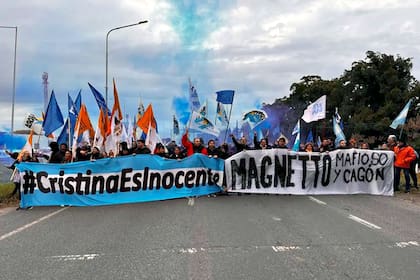 La protesta en Mar del Plata de apoyo a Cristina Kirchner