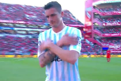 La provocación de Noir al salir de la cancha