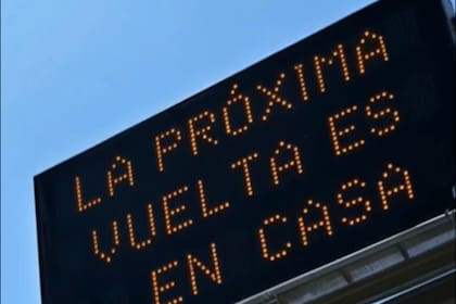 "La próxima vuelta es en casa", el mensaje del spot de Mercado Libre en referencia a las declaraciones de Franco Colapinto sobre correr en Buenos Aires