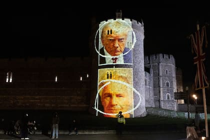 La proyección de una película sobre el Castillo de Windsor antes de la visita del presidente estadounidense Donald Trump al Reino Unido y su estancia en el castillo