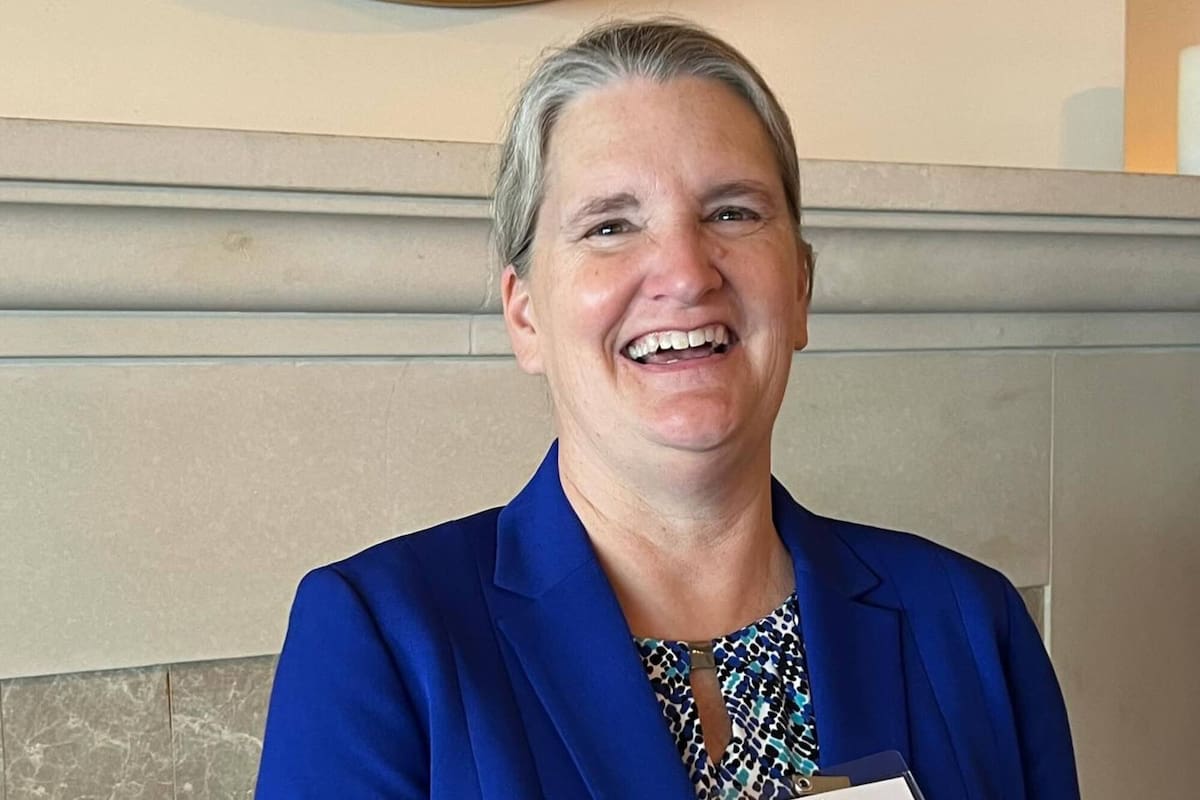 La psicóloga Jean Twenge vinculó los problemas de salud mental de la generación Z con la reducción de las interacciones presenciales