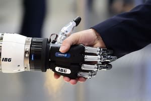 La publicación de la UNESCO apela directamente a los Estados y busca poner de manifiesto los puntos en los que conviene detenerse al evaluar el panorama de la inteligencia artificial