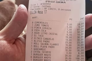 Se quejó por el precio de una cena y publicó el ticket en redes sociales, pero un detalle le jugó en contra: “Miserable”