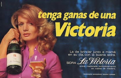 La publicidad de sidra La Victoria que fue censurada cuando Chunchuna Villafañe dijo públicamente que era peronista