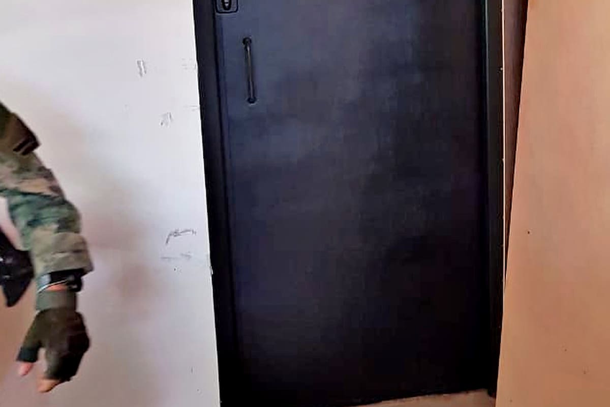 La puerta de la bóveda