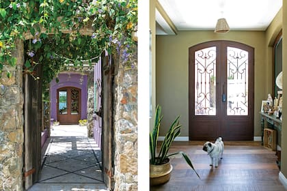 La puerta principal fue diseñada en hierro con un postigo de vidrio para ganar luminosidad y vistas del patio.