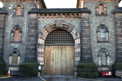 La puerta princpal de la prisión de Wandsworth, construida en 1851 y con capacidad para 1500 reclusos