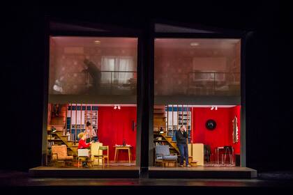 La puesta de Los años, de Mariano Pensotti, en el Teatro San Martín