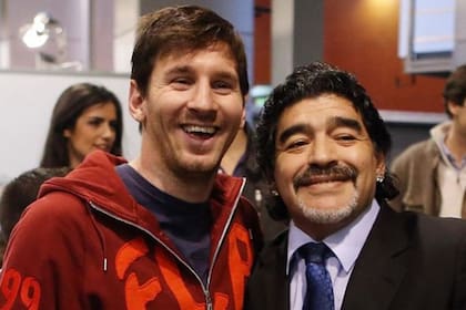 Messi subió fotos junto a Maradona