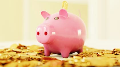 La quinta ley es una práctica que muchas veces evita todo el mundo, pero que permite alcanzar el éxito financiero: se trata del ahorro
