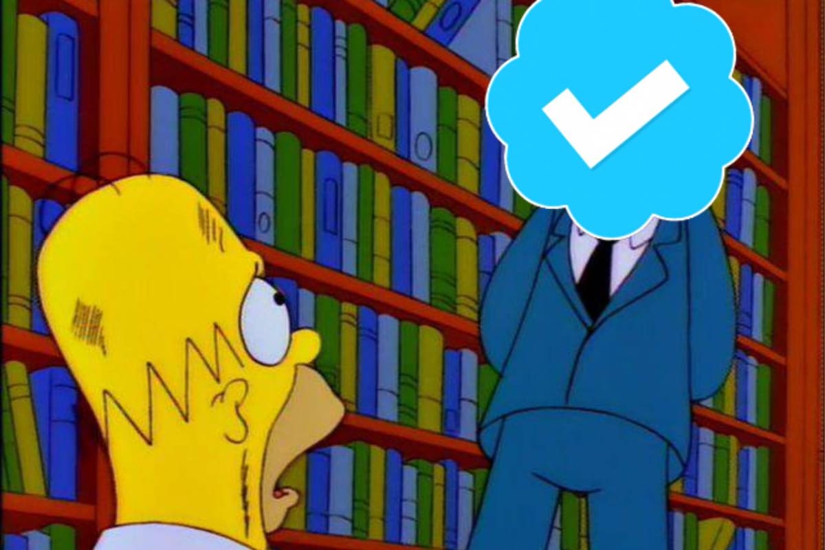 La quita del tilde azul de verificación a los usuarios destacados de Twitter, que ahora deberán pagar por él, generó una verdadera catarata de memes en esa misma red social