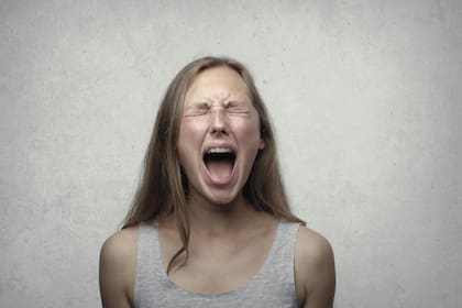 La rabia es la emoción predominante y puede manifestarse a través de conductas destructivas (FOTO Ilusrativa: PEXELS)