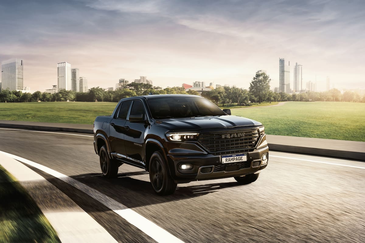 La RAM Rampage Laramie Night Edition