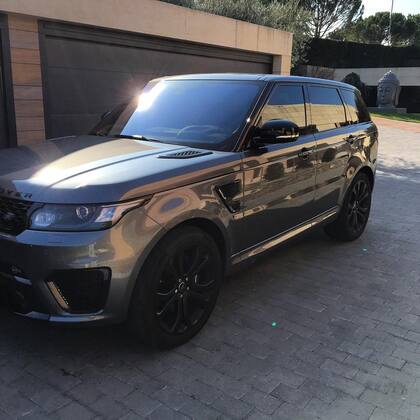 Una Range Rover, similar a la que posee Cristiano Ronaldo y aparece en la imagen, fue la que Paul Hook dejó a cargo de la empresa Skylink Parking