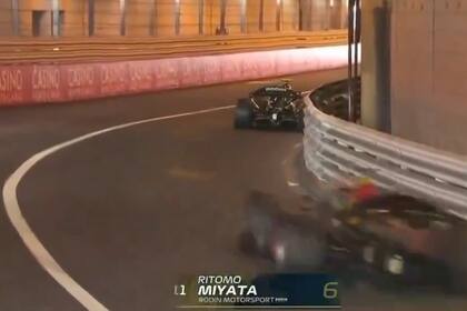 La rápida maniobra de un piloto francés en Fórmula 2