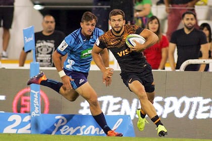 La rapidez de Ramiro Moyano, el back más desequilibrante que está teniendo Jaguares en esta temporada.