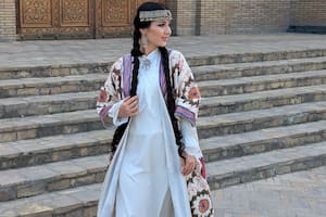 Por qué los apellidos de los jugadores de Uzbekistán terminan en “OV”