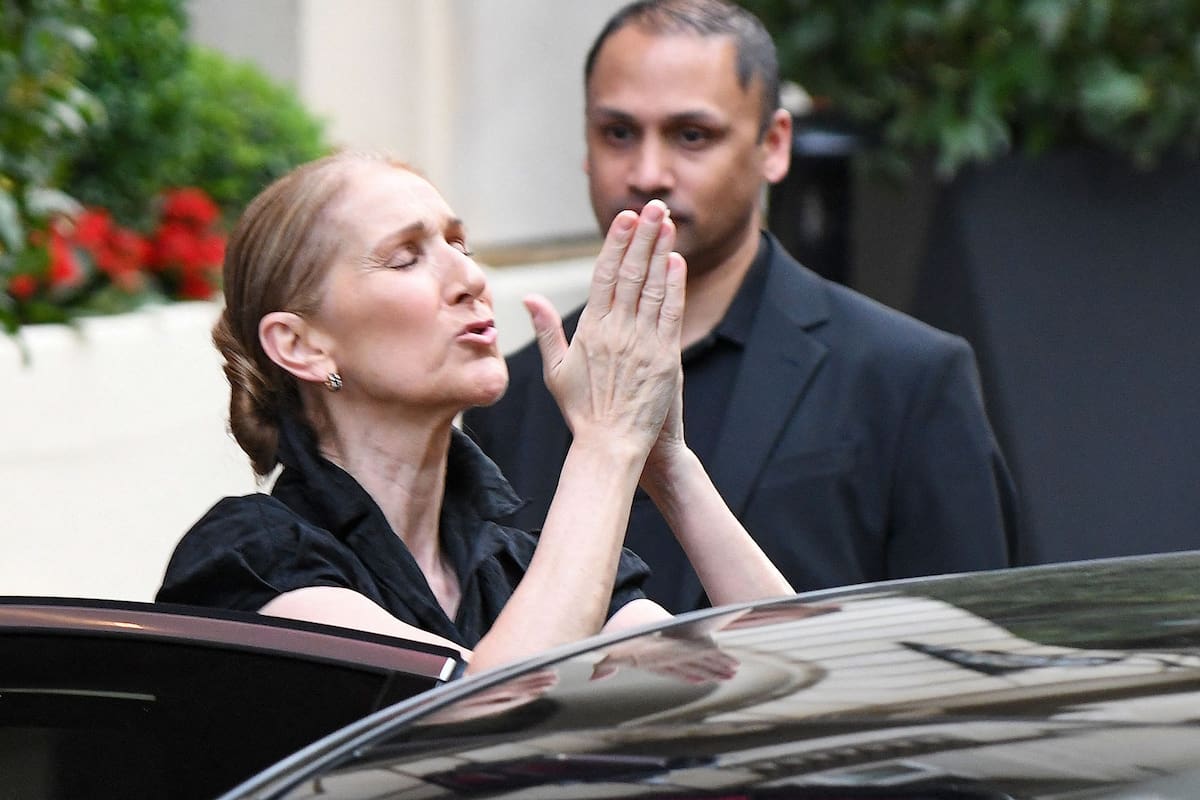 La reacción de Céline Dion al escuchar a sus fans entonando sus canciones