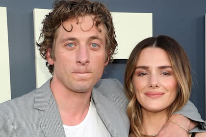 La reacción de Jeremy Allen White, estrella de El Oso, luego de que su exesposa se autoproclamara “madre soltera”