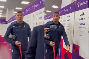 La reacción de Kylian Mbappé cuando le preguntaron por el duelo que tendrá con Lionel Messi en la final del Mundial Qatar 2022 este domingo