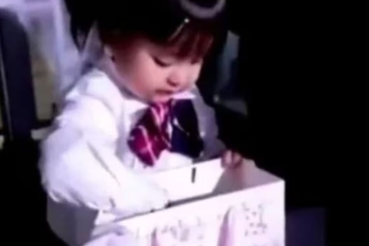 La reacción de la niña se volvió viral en las redes sociales