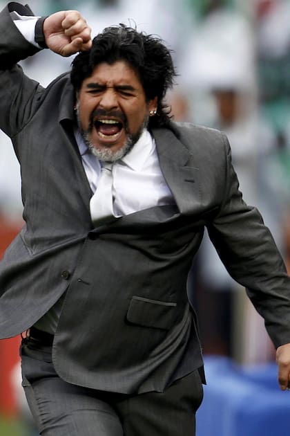 La reacción de Diego Maradona, en el partido ante Nigeria, en el Mundial de Sudáfrica; así vivía los partidos como entrenador