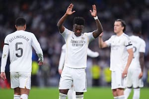 Real Madrid ganó, pero no festejó ni los goles: sufrió uno de taco y se fue silbado