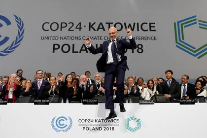 La reacción Michal Kurtyka, presidente del COP24, tras anunciar las metas para reducir los avances del cambio climático