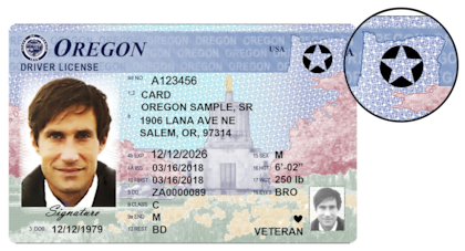 La Real ID en Oregon tiene como distintivo una estrella en un círculo negro en la parte superior derecha