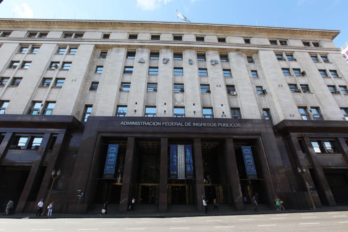 La recaudación fiscal de diciembre, que se conocerá la semana próxima, se ubicaría cerca de los 48.000 millones de pesos