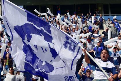 La recepción de los hinchas a Maradona en el bosque