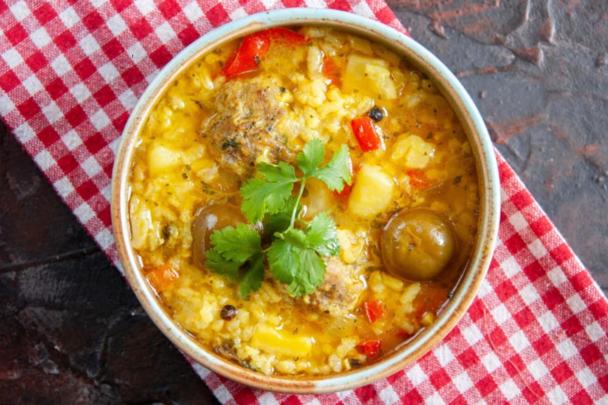 La receta de locro tradicional que no falla en el Día del Trabajador (Imagen ilustrativa: Freepik)