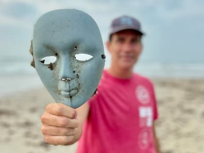 La recolección de artículos se lleva a cabo durante todo el año, luego se realiza la subasta