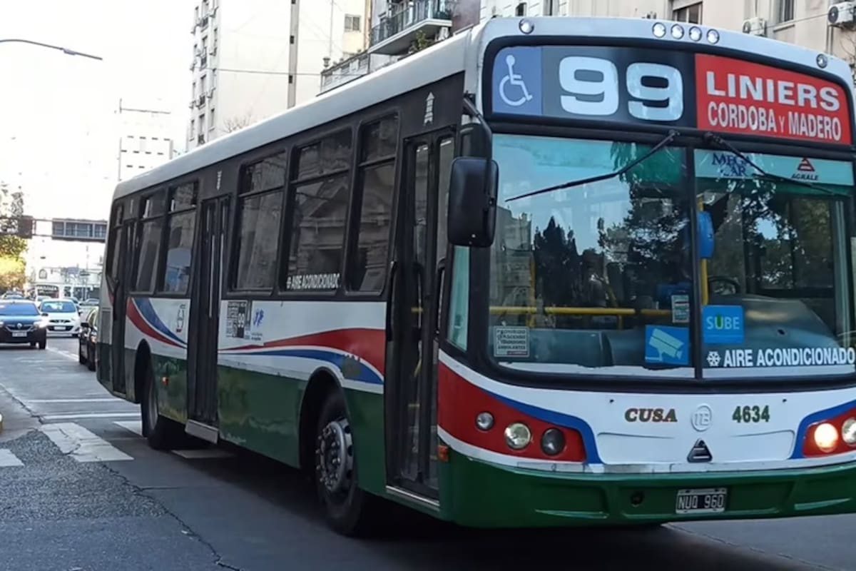 La reconfiguración del sistema de colectivos porteño entrará en vigencia este jueves