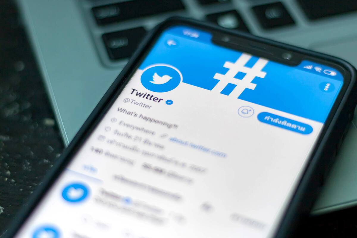 La red social comenzó a etiquetar o a eliminar información que considera falsa o engañosa