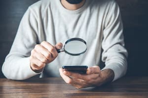 Cuentas que difunden contenido de abuso infantil todavía inundan X, escondidas detrás de algunos hashtags