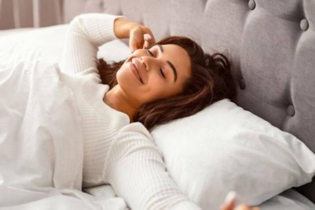 La regla consiste en que la persona con insomnio se levante de la cama después de 15 minutos de vigilia