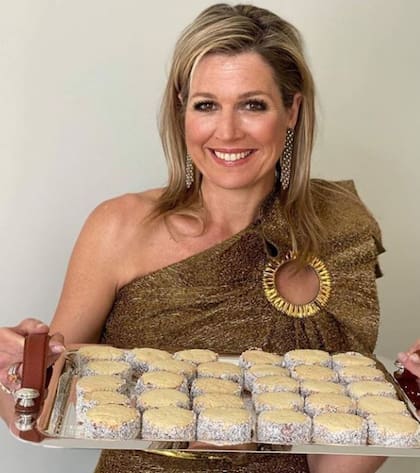 La reina de Holanda dio detalladamente la manera de hacer los alfajorcitos de maicena en su cuenta de Instagram
