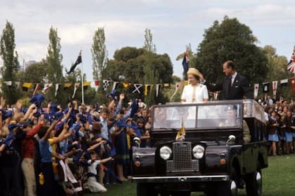 La reina ha sido la cabeza de la Mancomunidad desde su coronación en 1953. Desde entonces viajó por muchos de los países como Australia, en 1977