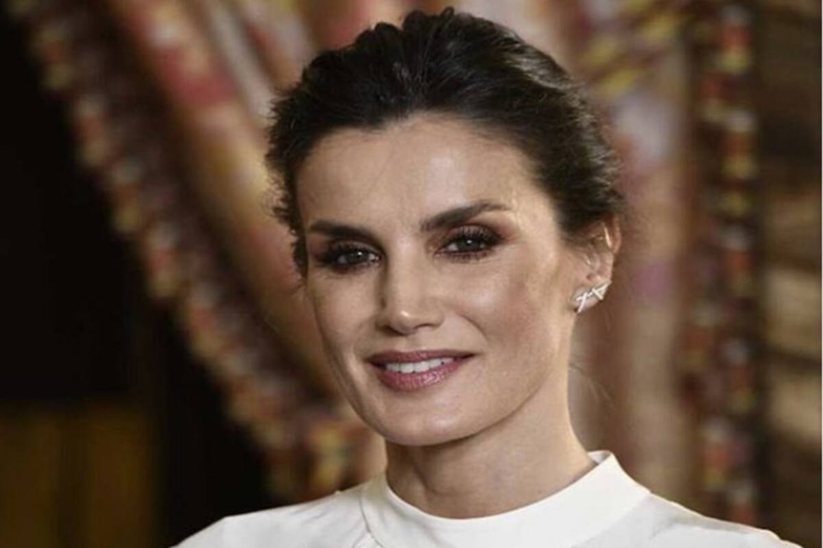 La reina Letizia fue elegida por la edición norteamericana de la revista Instyle como la royal mejor vestida del mundo. Aquí sus claves