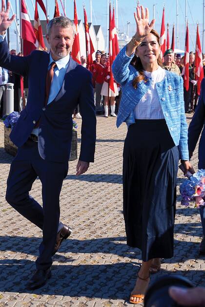 La reina Mary de Dinamarca, acompañada por su marido, el rey Federico, en una de las primeras actividades de su agenda tras las vacaciones de verano