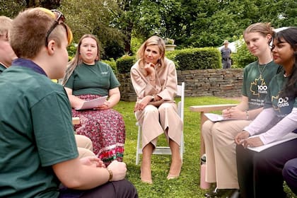 La reina Máxima, formal y elegante durante una actividad en Albany (Foto: Instagram @koninklijkhuis)