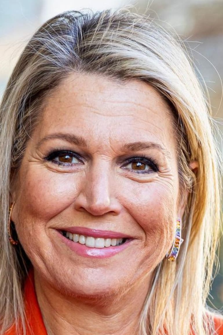 La reina Máxima llegó al país acompañado de su marido, el rey Guillermo Alejandro, y sus tres hijas