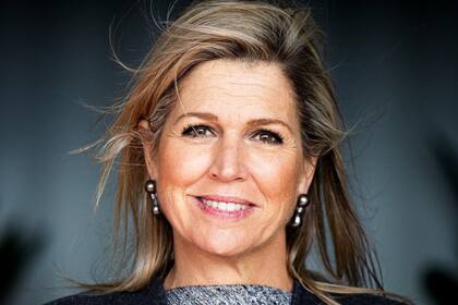 La reina Máxima se lució con un elegante abrigo que causó furor