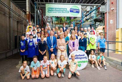 La reina Máxima visitó la localidad de Veghel para inaugurar la “Semana sin residuos” (Foto: Instagram @koninklijkhuis)
