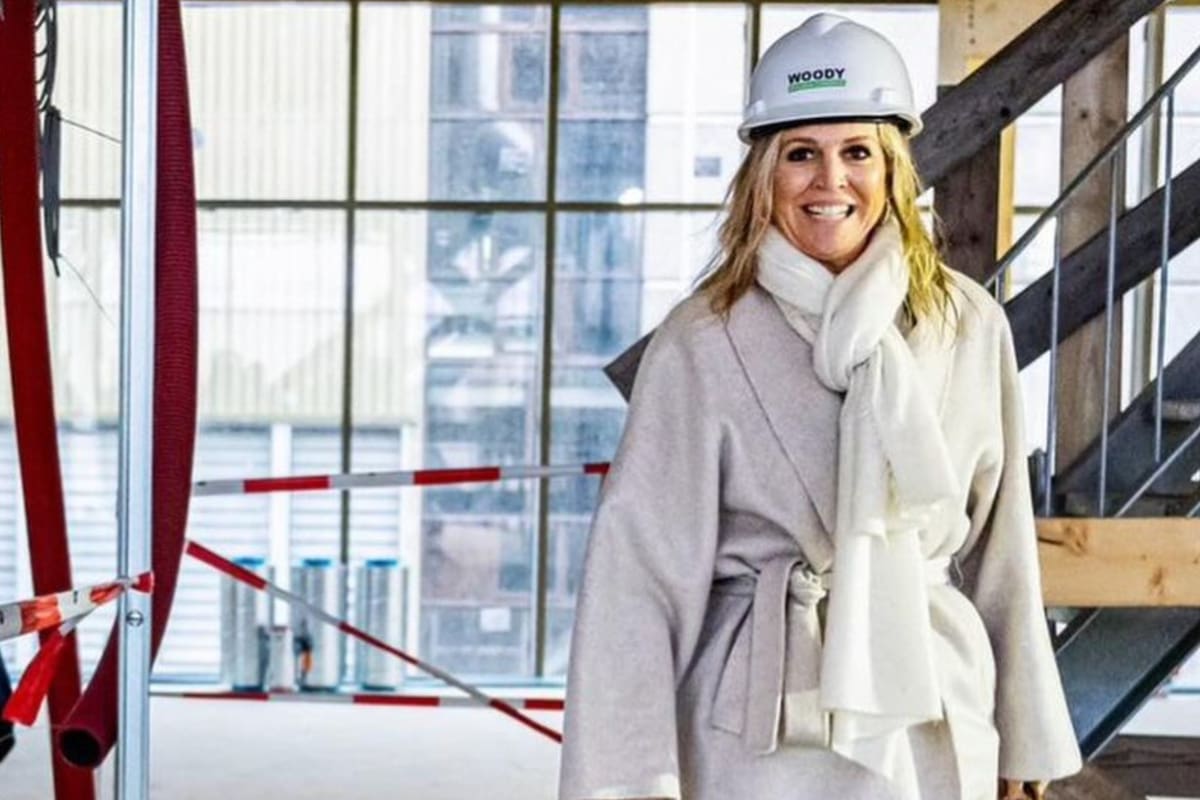 La reina Máxima visitó una obra en construcción