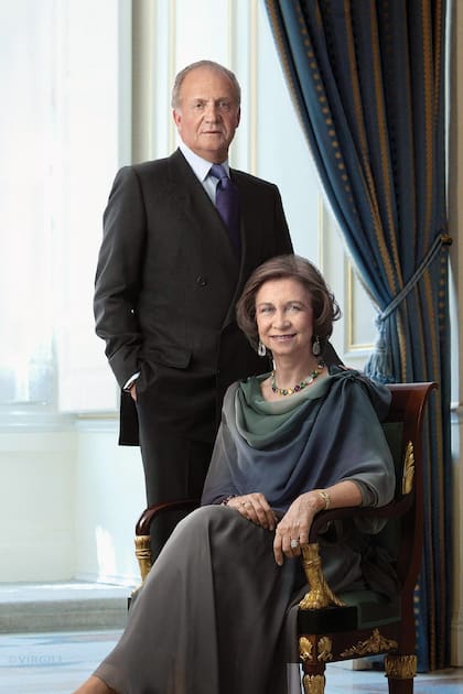 La reina Sofía, hija mayor de los reyes Pablo I y Federica de Grecia, es esposa de Juan Carlos desde 1962