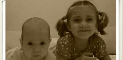 "La relación con su hermana es espectacular. Diría sin duda que a la persona que más quiere Martina es a su hermana".